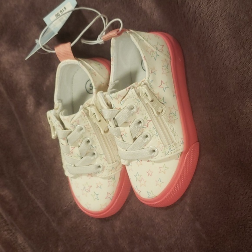 Cat & Jack girl sneakers NWT‎